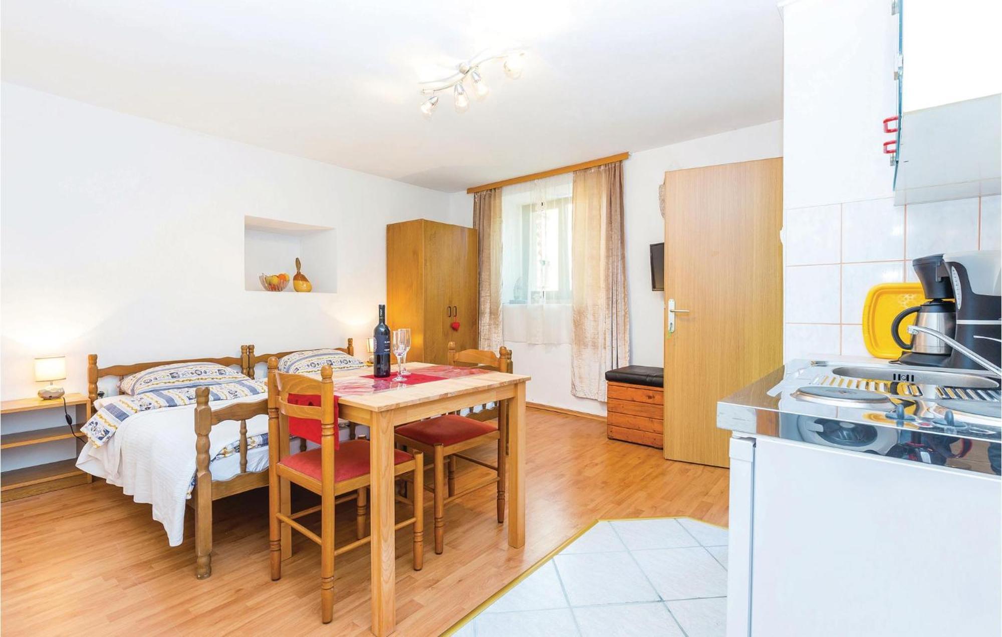 Stunning Apartment In Bakar With Kitchen Dış mekan fotoğraf