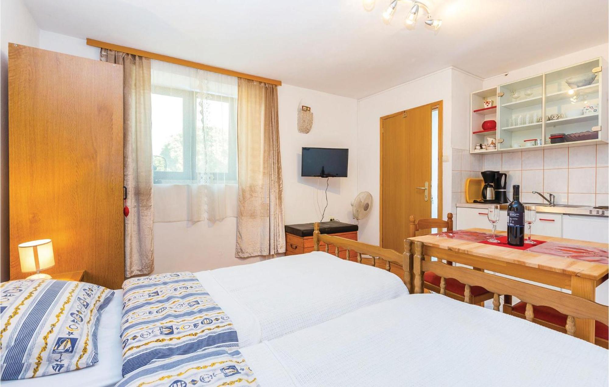 Stunning Apartment In Bakar With Kitchen Dış mekan fotoğraf